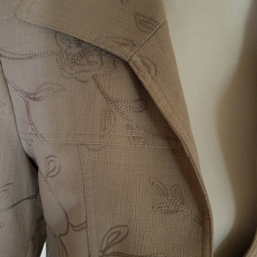 TanJay Jacket - Picture 3 of 4